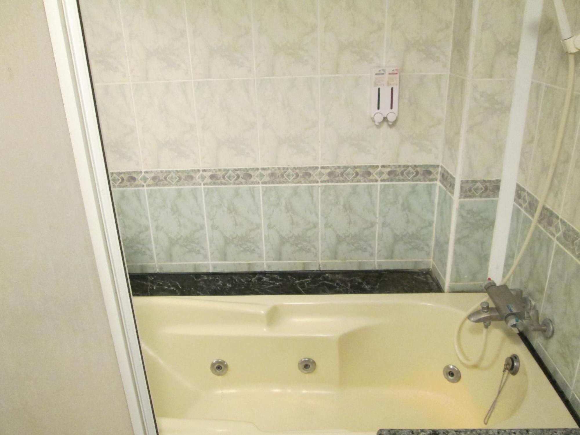 Huangjia Motel Tajnan Kültér fotó