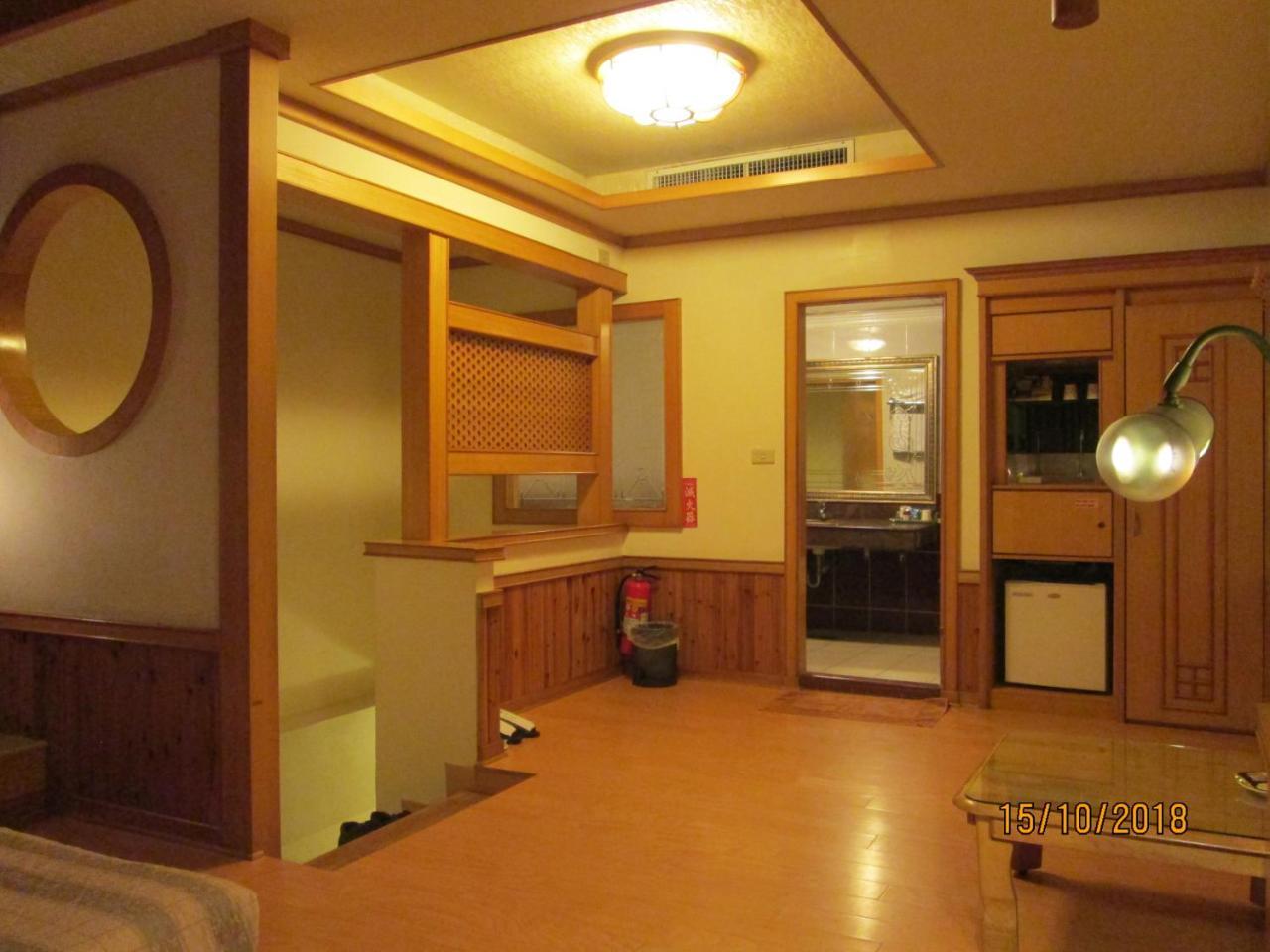 Huangjia Motel Tajnan Kültér fotó